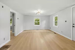 670 Old Lewiston Rd, Winthrop, ME 04364 - Photo 9