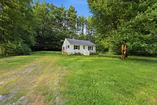 670 Old Lewiston Rd, Winthrop, ME 04364 - Photo 1