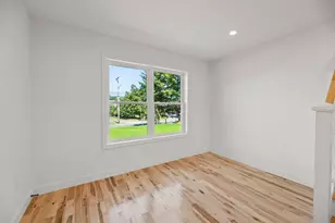 629 Riverside Dr, Augusta, ME 04330 - Photo 17