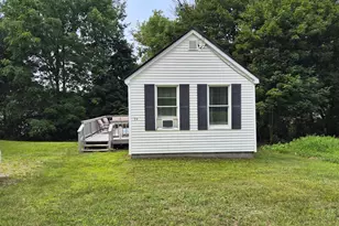 24 Howard St, Mexico, ME 04257 - Photo 21