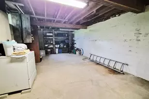 24 Howard St, Mexico, ME 04257 - Photo 23