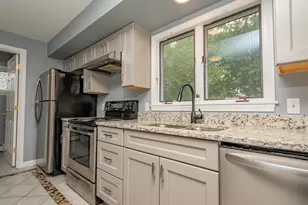 20 Veazie St, Old Town, ME 04468 - Photo 11