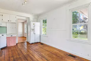 66 Spring St, Yarmouth, ME 04096 - Photo 7