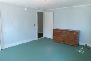 74 Pleasant St, Oxford, ME 04270 - Photo 25