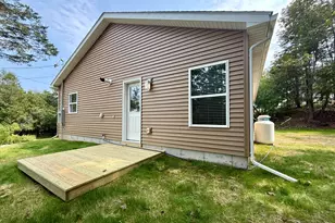 14 Mitchell St, Eastport, ME 04631 - Photo 15