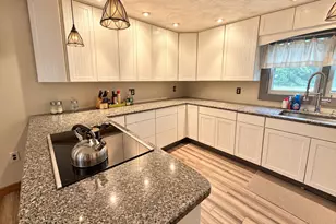 87 Eastern Ave, Brewer, ME 04412 - Photo 3