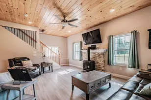537 Oxford St, Paris, ME 04281 - Photo 21