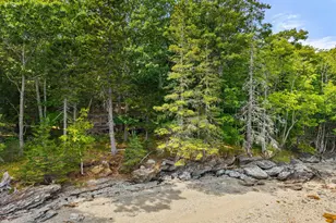 56 Sans Vue Ln, Blue Hill, ME 04614 - Photo 17
