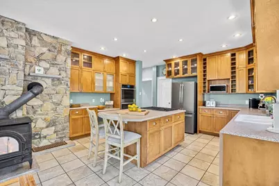 18 Oakwood Drive, South Portland, ME 04106 - Photo 17