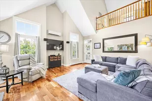 18 Oakwood Dr, South Portland, ME 04106 - Photo 9