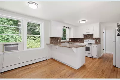 24 Crockett Road, Gorham, ME 04038 - Photo 9