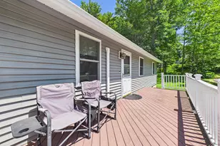 147 Memorial Dr, Winthrop, ME 04364 - Photo 59