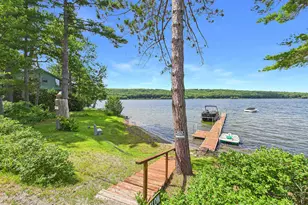 147 Memorial Dr, Winthrop, ME 04364 - Photo 3