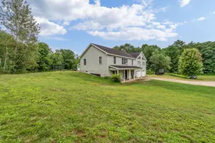 79 Bean St, Turner, ME 04282 - Photo 3