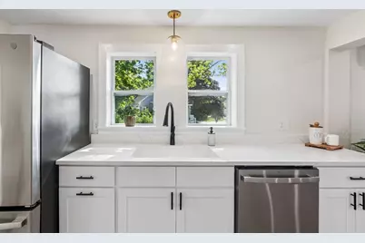 241 Lincoln Street, Saco, ME 04072 - Photo 9