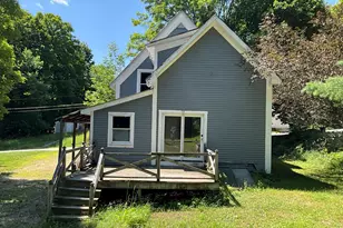 10 Summit St, Woodstock, ME 04219 - Photo 5