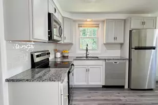 6 Castle Terrace, Scarborough, ME 04074 - Photo 5