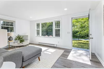 6 Castle Terrace, Scarborough, ME 04074 - Photo 13