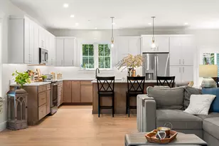 8 Lessard Cir, Arundel, ME 04046 - Photo 3