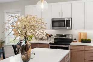 8 Lessard Cir, Arundel, ME 04046 - Photo 11