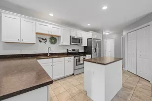 129 Mayberry Rd, Gray, ME 04039 - Photo 11