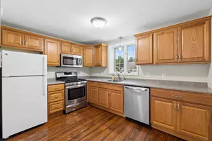 419 Falmouth Rd, Falmouth, ME 04105 - Photo 43