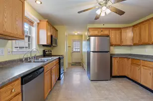 72 Glen St, Augusta, ME 04330 - Photo 9
