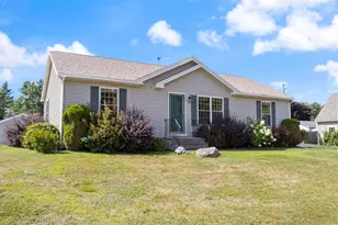 72 Glen St, Augusta, ME 04330 - Photo 3