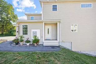 334 Lincoln St, Saco, ME 04072 - Photo 5