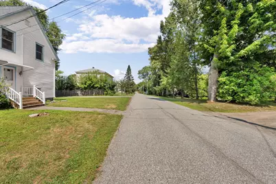 227 Bates Street, Pittsfield, ME 04967 - Photo 17