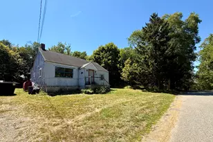 10 Dresner St, Eastport, ME 04631 - Photo 21