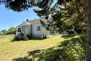 10 Dresner St, Eastport, ME 04631 - Photo 1