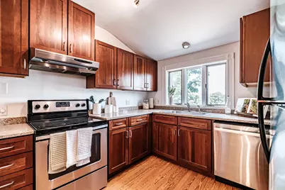 481 Cumberland Avenue, Portland, ME 04101 - Photo 3