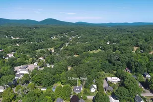 15 Grove St, Camden, ME 04843 - Photo 45