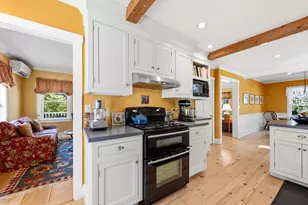 15 Grove St, Camden, ME 04843 - Photo 9