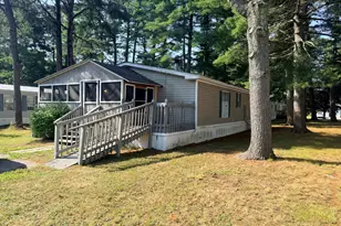 39 Theodore Dr, Brunswick, ME 04011 - Photo 3