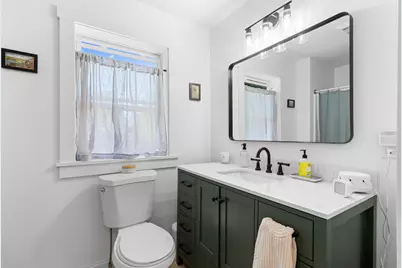 16-18 Warren Street, Rockland, ME 04841 - Photo 9