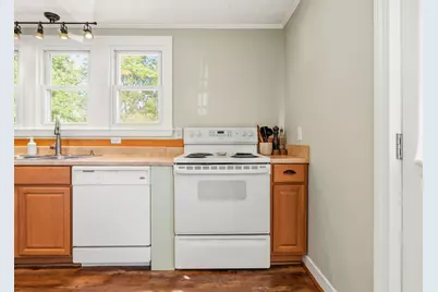 21 Berry Avenue, Portland, ME 04103 - Photo 13