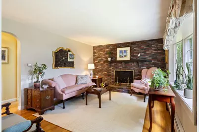 103 W Commonwealth Drive, Portland, ME 04103 - Photo 7