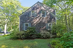 5 Lindenwood Rd, Cape Elizabeth, ME 04107 - Photo 3