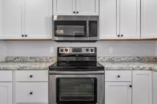 327 Essex St, Bangor, ME 04401 - Photo 5