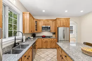 148 Hunter Way, Falmouth, ME 04105 - Photo 5