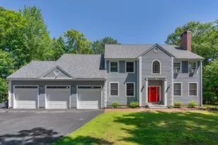148 Hunter Way, Falmouth, ME 04105 - Photo 1