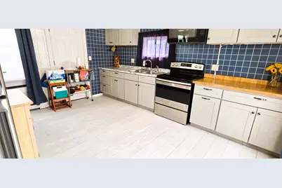 16 Jones Street, Madison, ME 04950 - Photo 3