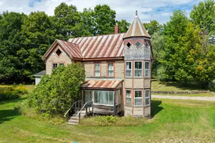 24 Lincoln Rd, Enfield, ME 04493 - Photo 1