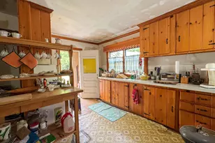 24 Lincoln Rd, Enfield, ME 04493 - Photo 9