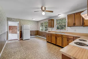 34 Highland Rd, Standish, ME 04084 - Photo 3