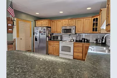 41 East Leavitt Street, Skowhegan, ME 04976 - Photo 11