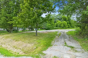 23 Prospect St, Dexter, ME 04930 - Photo 1