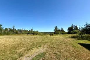 736 Leighton Point Rd, Pembroke, ME 04666 - Photo 15